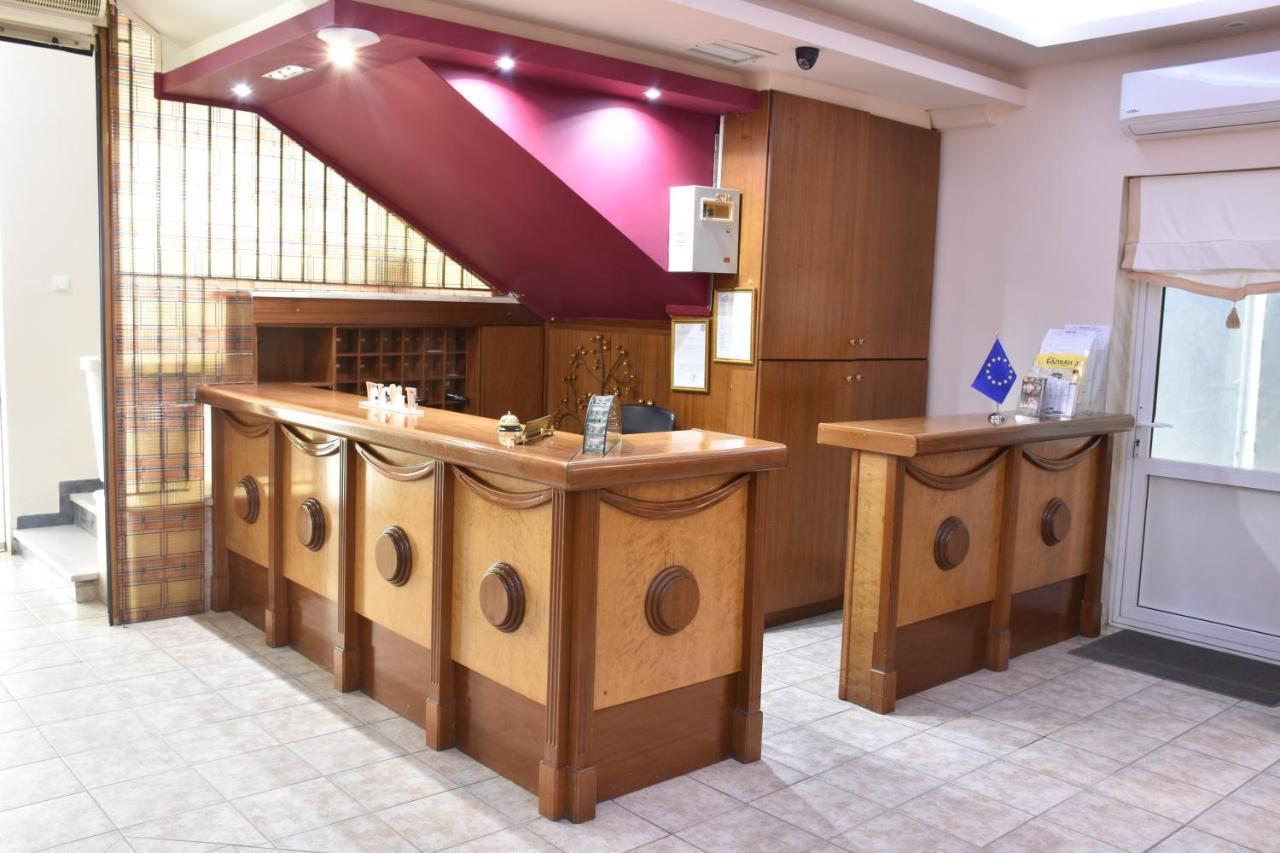Hotel Erato Paralia Katerinis Bagian luar foto